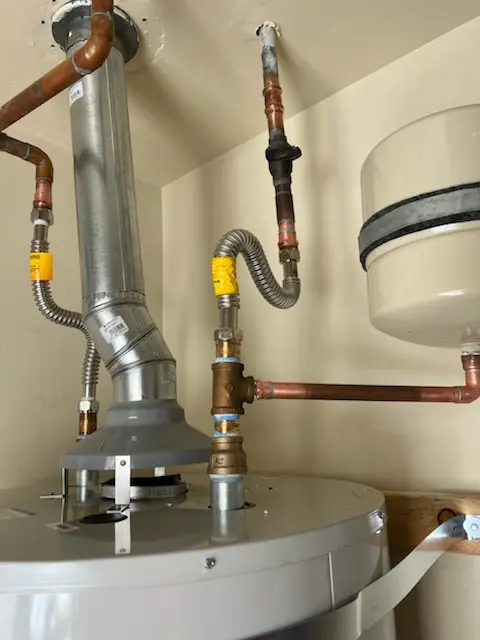 Water heater installation and plumbing repair in Lewis Center